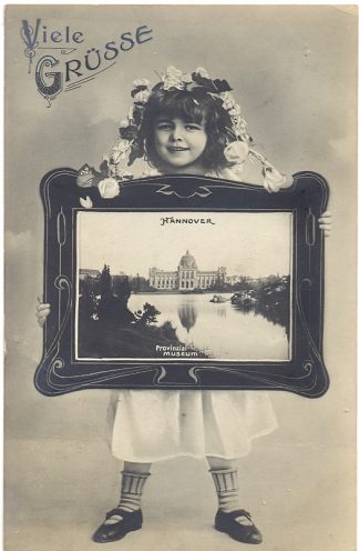 Hannover, Mädchen mit Bilderrahmen, 1906