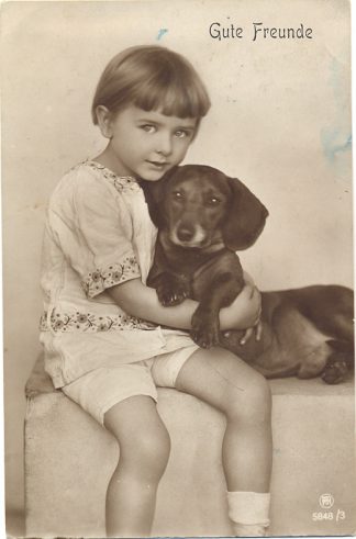 Mädchen mit Dackel, "Gute Freunde", 1920